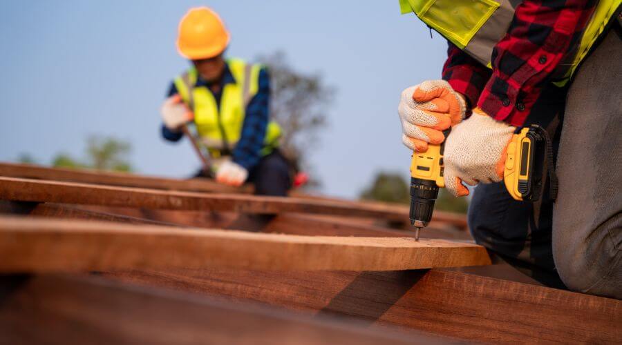 Professional residential roofers in Fort Pierre, SD